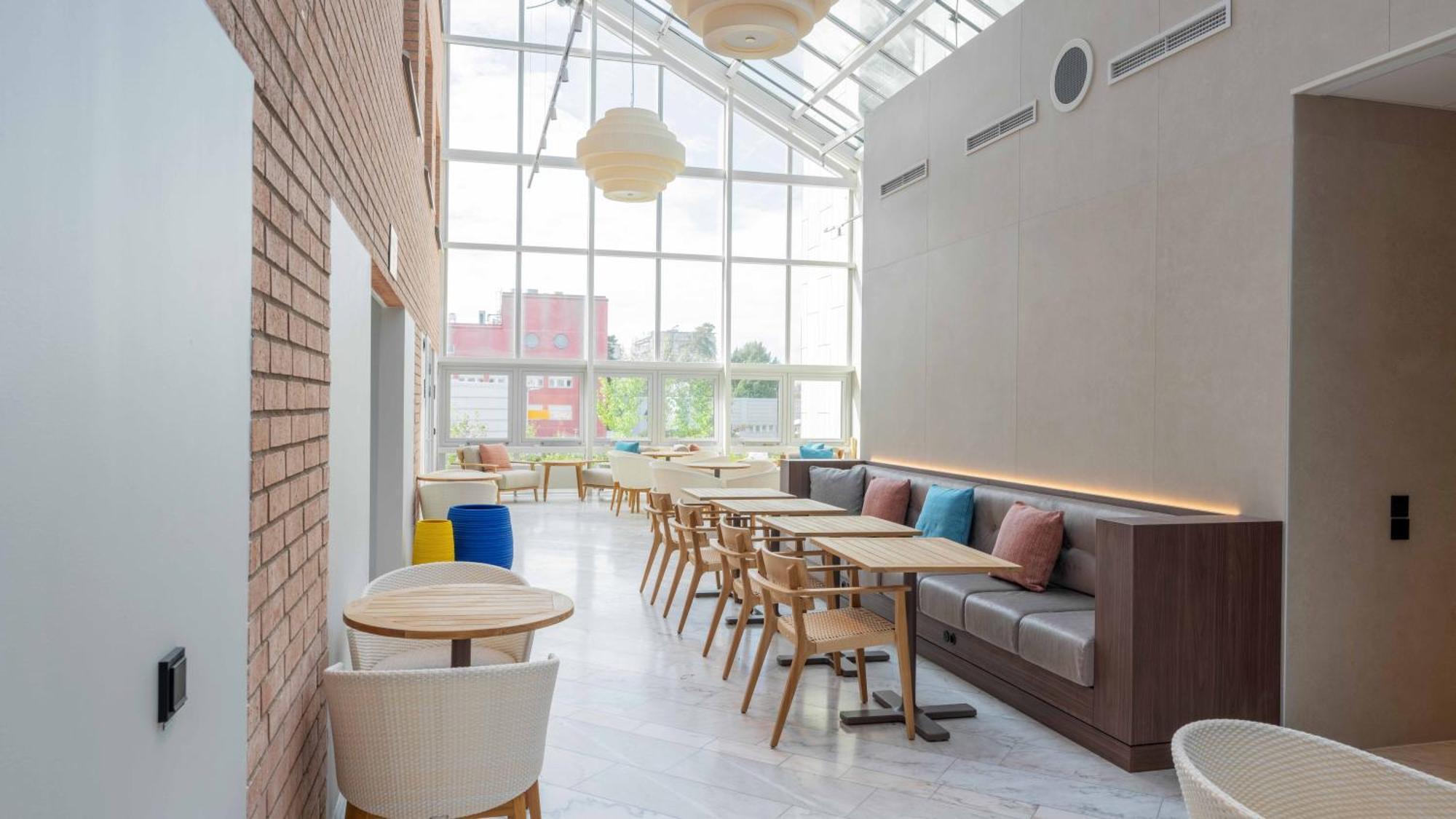 Hotel Voco Stockholm - Kista By Ihg Esterno foto