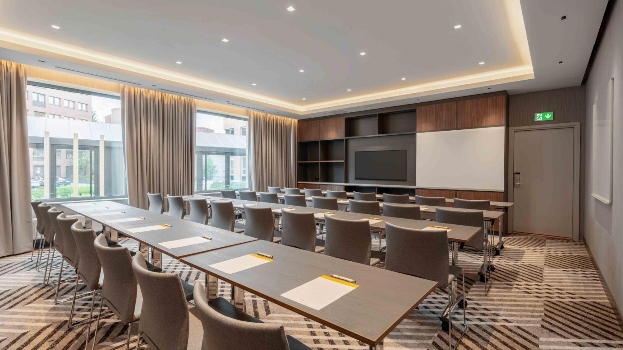 Hotel Voco Stockholm - Kista By Ihg Esterno foto