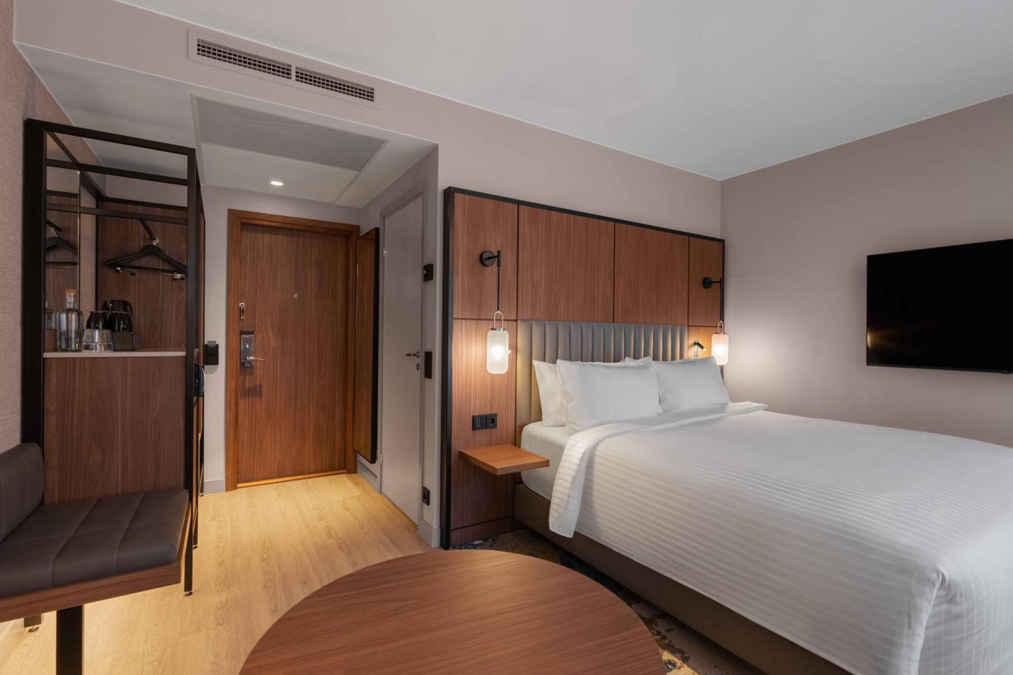 Hotel Voco Stockholm - Kista By Ihg Esterno foto